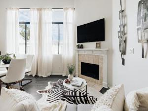 MLS #250041786SD image #0