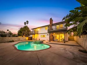 MLS #250041837SD image #0