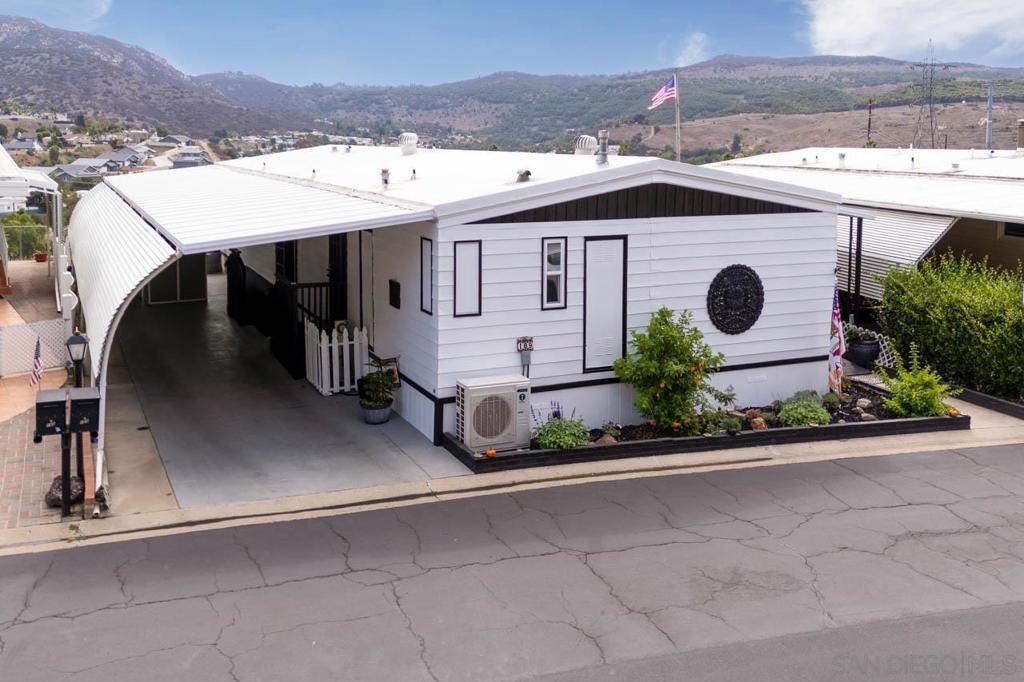 MLS #250041856SD image #0