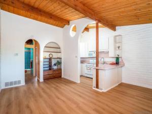 MLS #250041912SD image #0