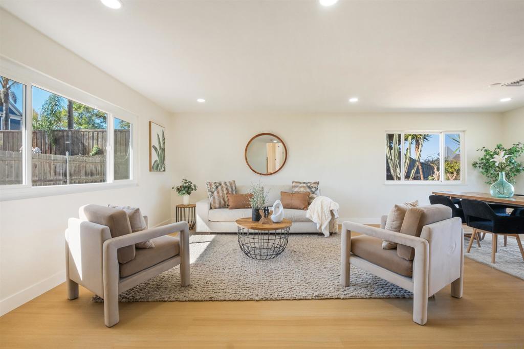 MLS #250042017SD image #0