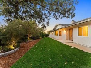 MLS #250042019SD image #0