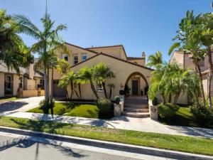 MLS #250042086SD image #0