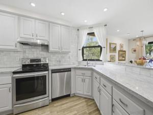 MLS #250042091SD image #0