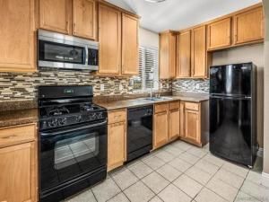 MLS #250042093SD image #0