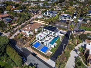 MLS #250042157SD image #0