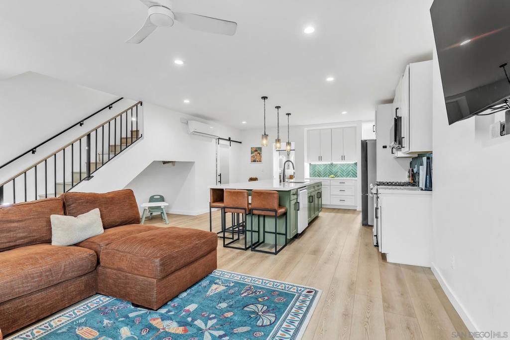 MLS #250042187SD image #0