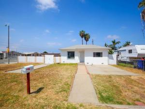 MLS #250042203SD image #0