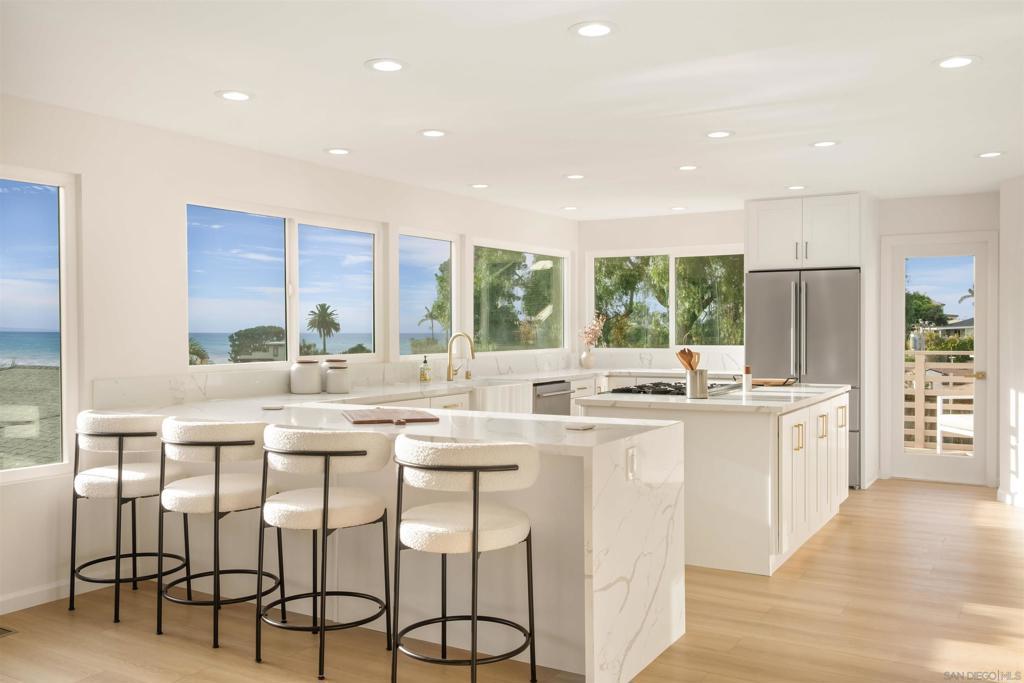 MLS #250042248SD image #0