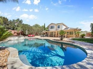 MLS #250042258SD image #0