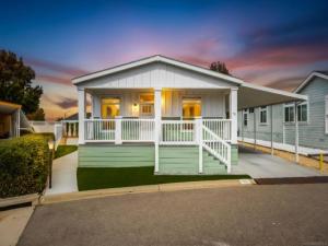 MLS #250042265SD image #0