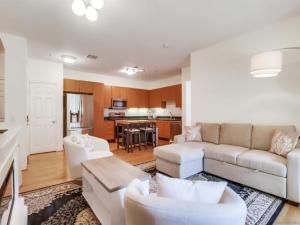 MLS #250042338SD image #0