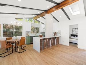 MLS #250042346SD image #0