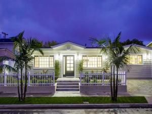 MLS #250042472SD image #0