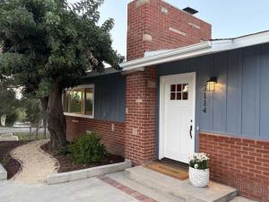 MLS #250042593SD image #0