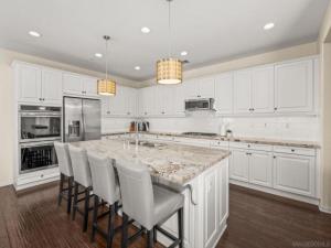 MLS #250042618SD image #0