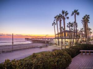 MLS #250042619SD image #0