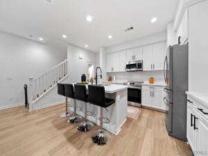 MLS #250042635SD image #0