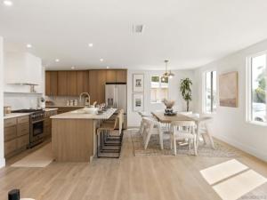 MLS #250042649SD image #0