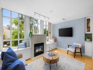 MLS #250042660SD image #0