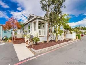 MLS #250042672SD image #0