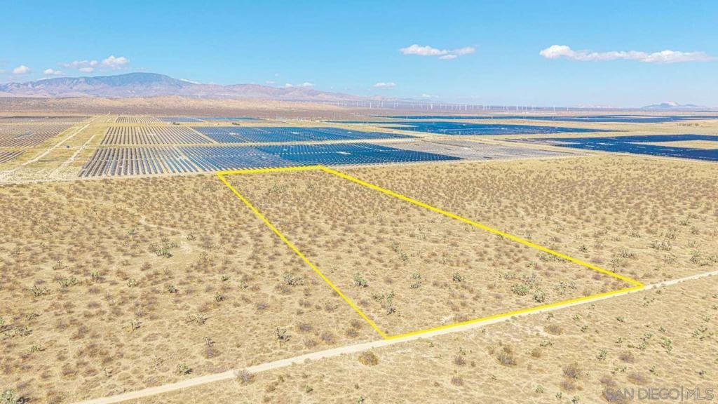 MLS #250042746SD image #0