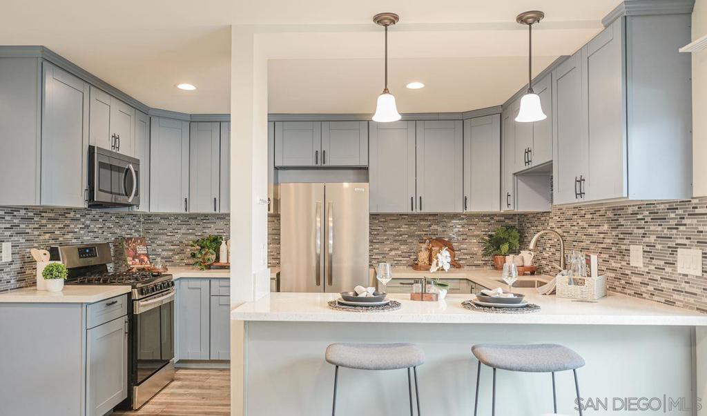 MLS #250042763SD image #0