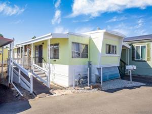 MLS #250042844SD image #0