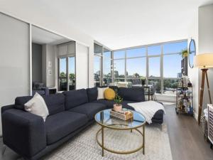 MLS #250042869SD image #0