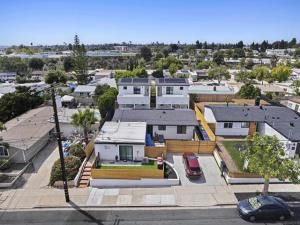 MLS #250042938SD img 0