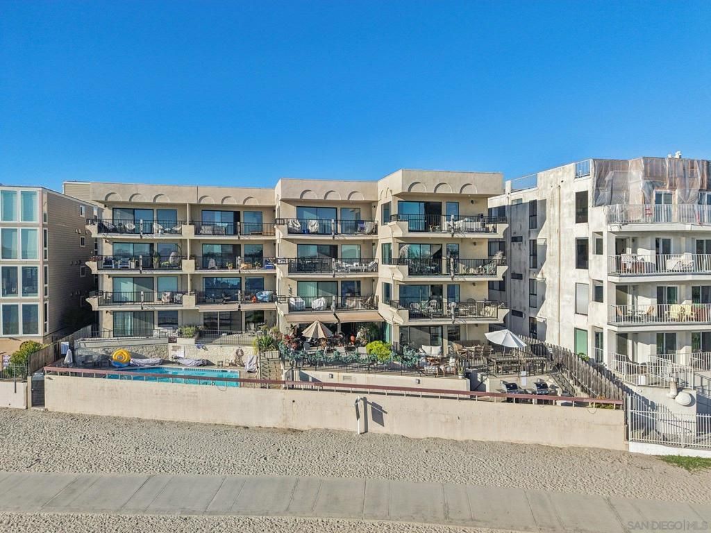 MLS #250042946SD image #0