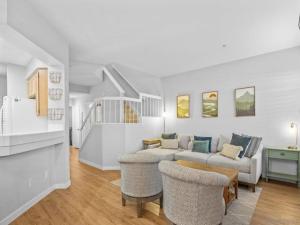 MLS #250042956SD image #0