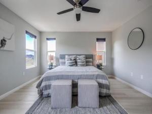 MLS #250042995SD image #0