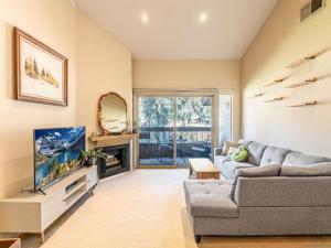 MLS #250043031SD image #0