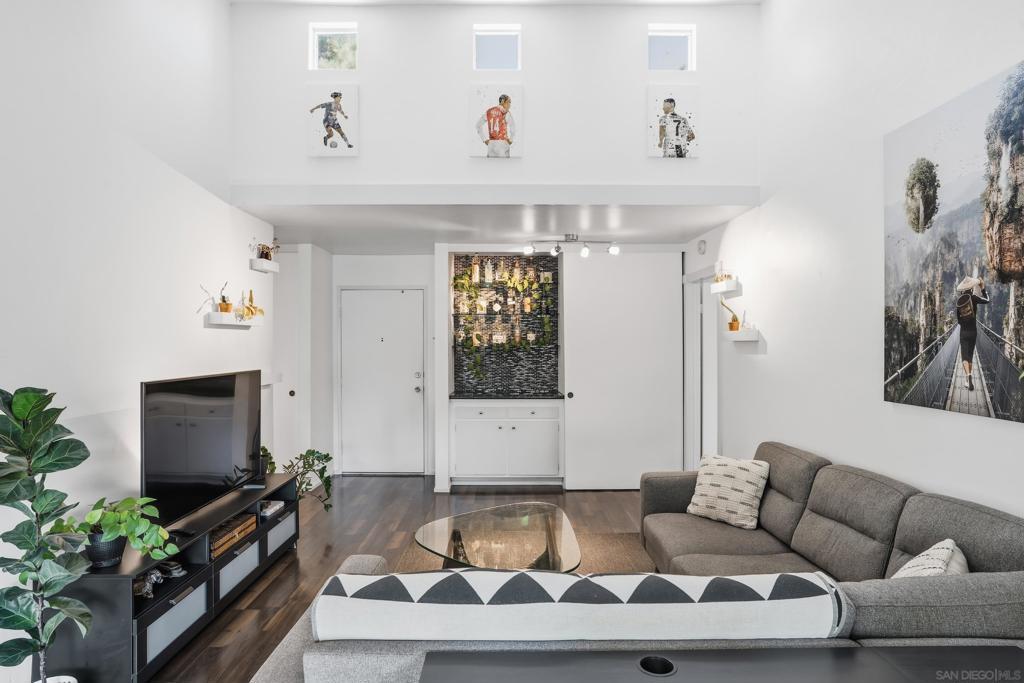 MLS #250043068SD image #0