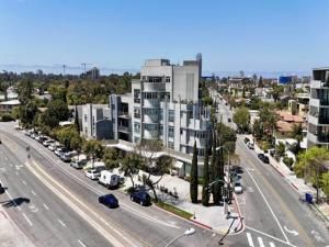 MLS #250043094SD image #0