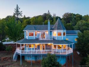 MLS #250043112SD image #0