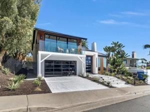 MLS #250043176SD image #0