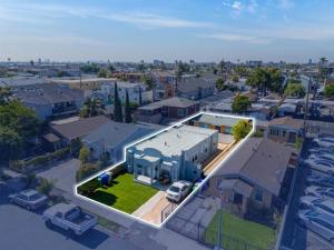 MLS #250043271SD image #0