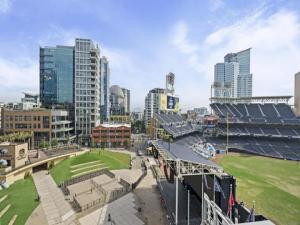 MLS #250043315SD image #0