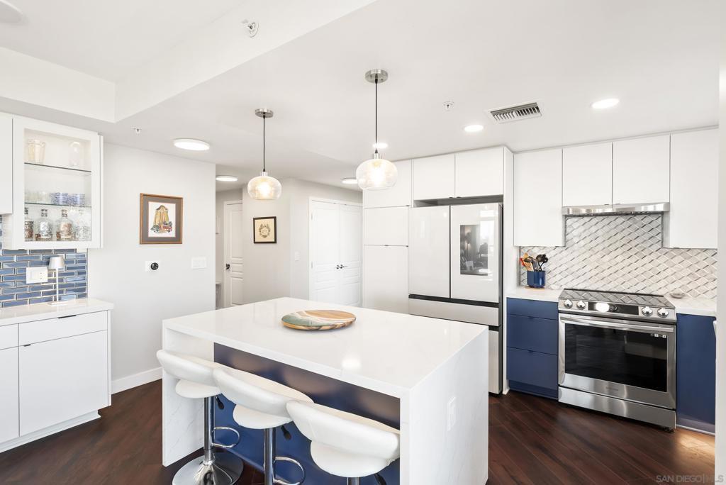 MLS #250043476SD image #0