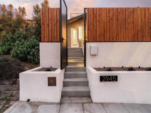 MLS #250043486SD image #0