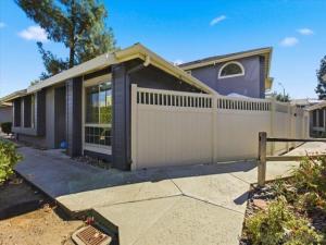 MLS #250043510SD image #0