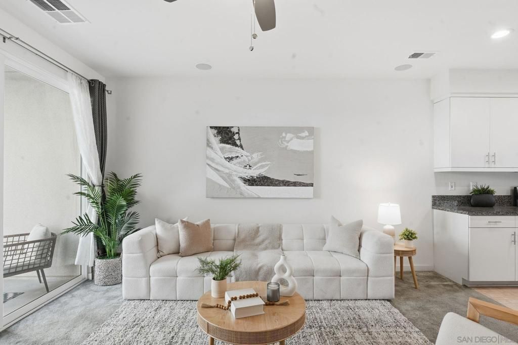 MLS #250043518SD image #0