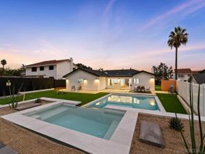 MLS #250043522SD image #0