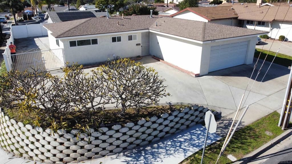 MLS #250043591SD image #0