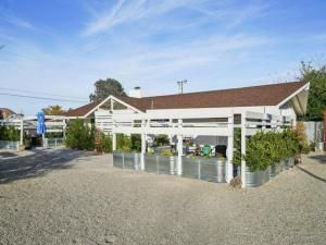 MLS #250043633SD image #0