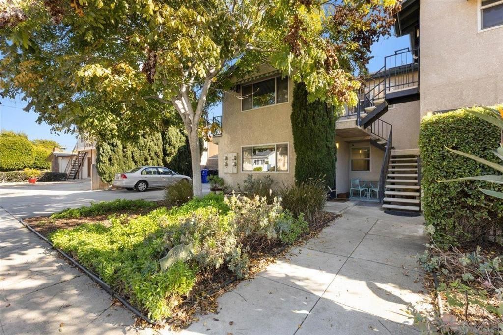 MLS #250043650SD image #0