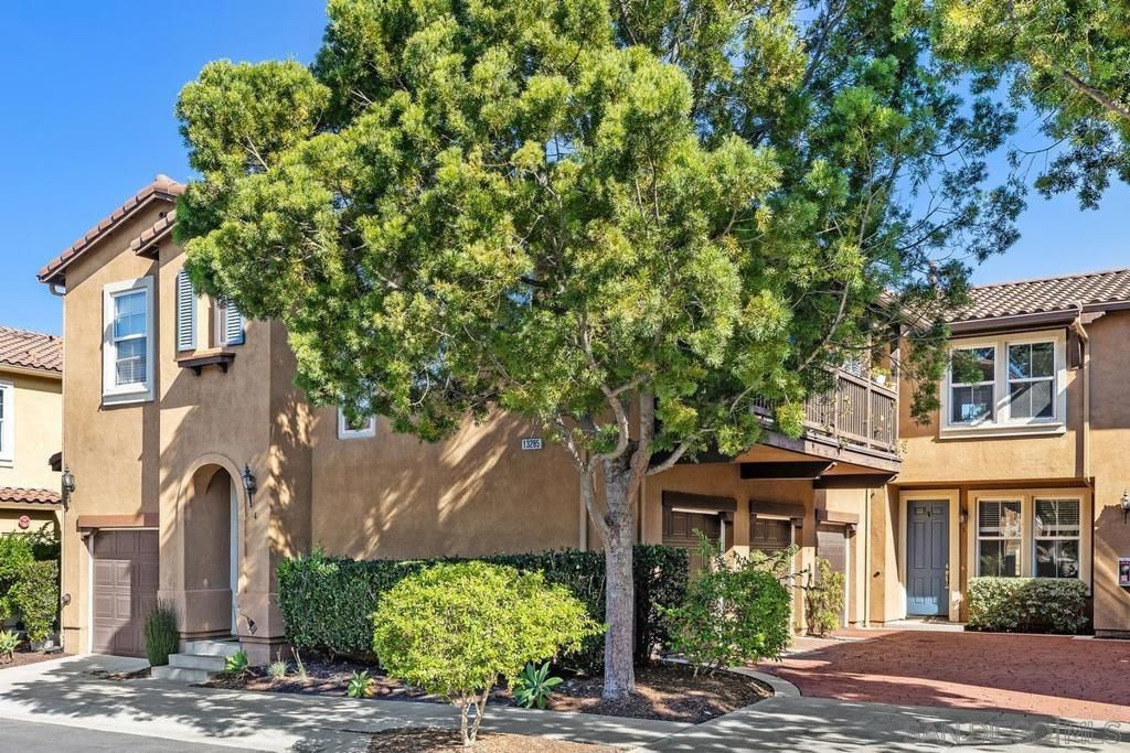 MLS #250043684SD image #0