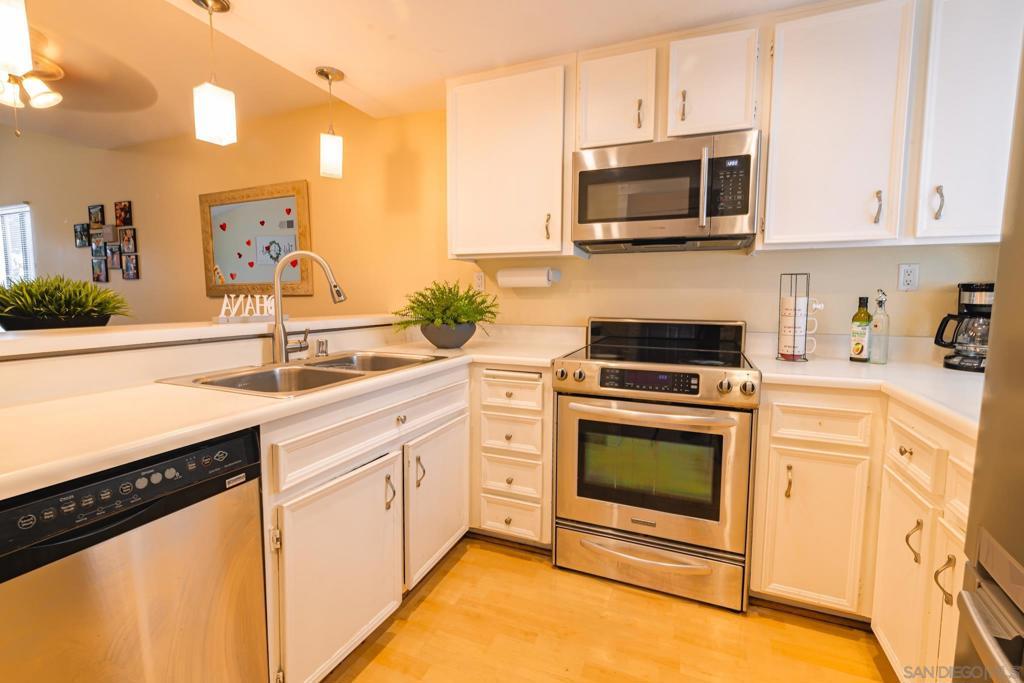 MLS #250043718SD image #0